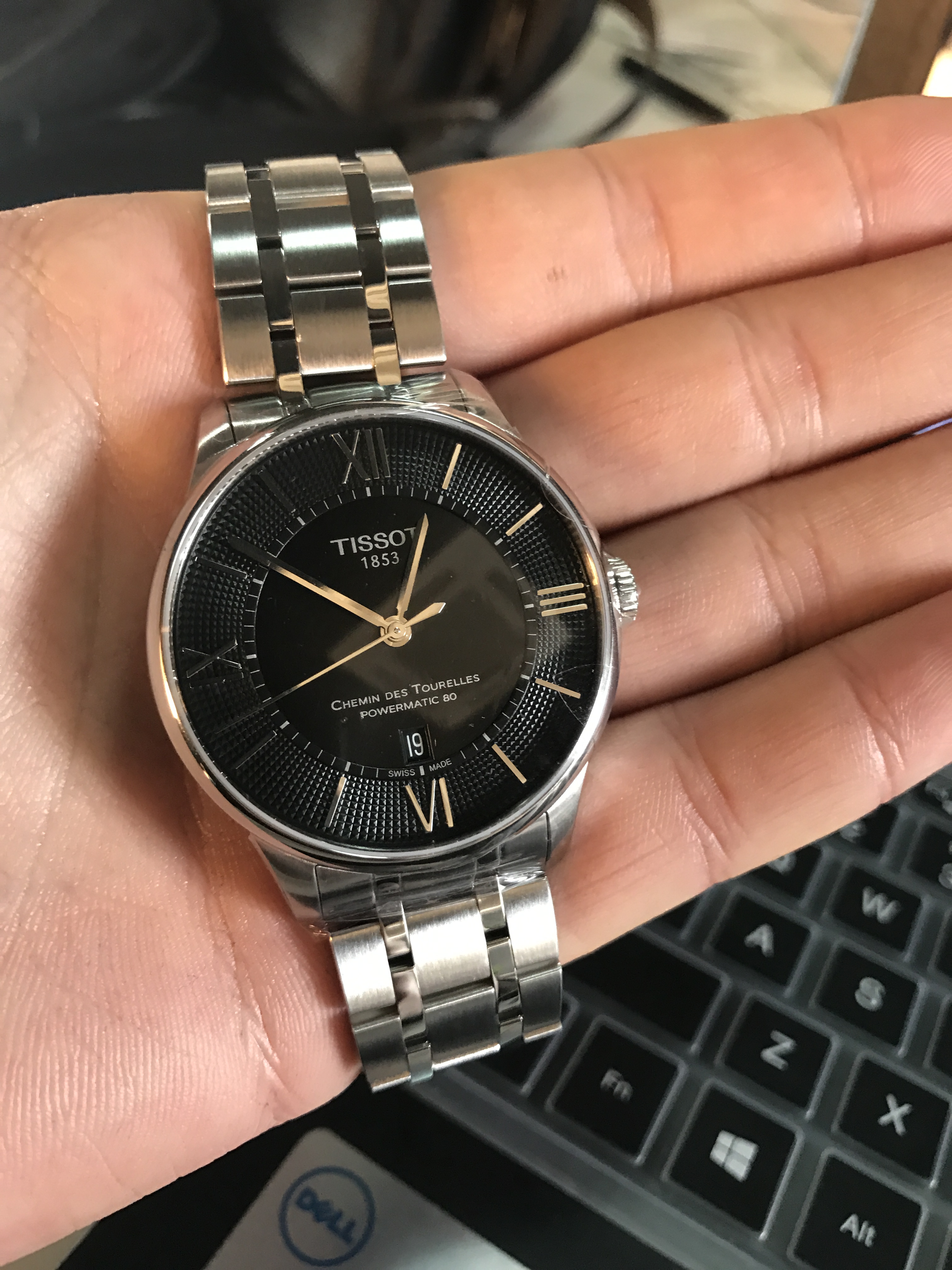 天梭t099.407.11.058.