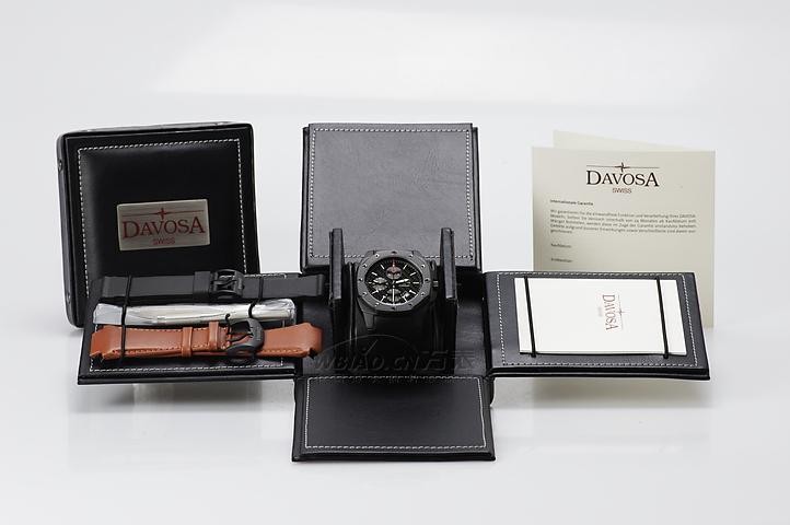瑞士迪沃斯（DAVOSA）-Titanium Black Limited Edition系列 16150685 男士机械表