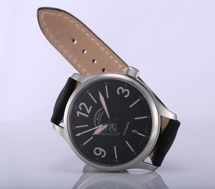 德国品牌：格拉苏蒂·莫勒Muehle·Glashuette-Sporty Instrument Watches系列 M1-40-13/1-LB 机械男表