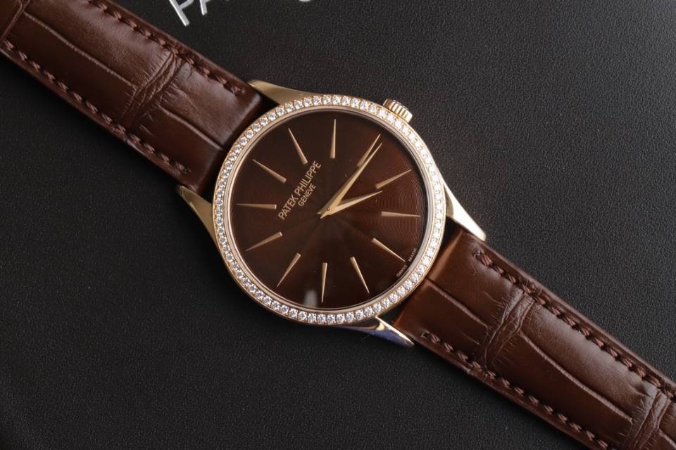 百达翡丽三问,百达翡丽机械女表古典表4897R-001 百达翡丽Patek Philippe 第8张-吉羊奢侈品 百达翡丽三问,百达翡丽机械女表古典表4897R-001