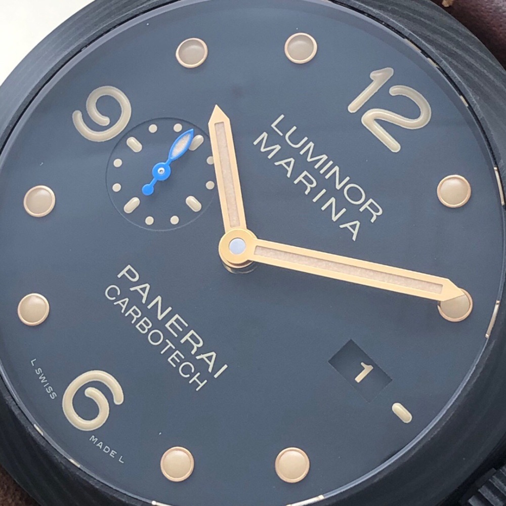 二手95新沛纳海pam00661手表价格,值多少钱?