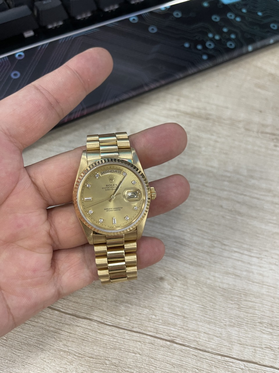 二手90新劳力士18238手表价格,值多少钱?