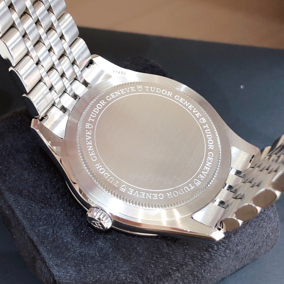 尽在小程序所有出价95新成色91650型号1926系列详细参数tudor/帝舵