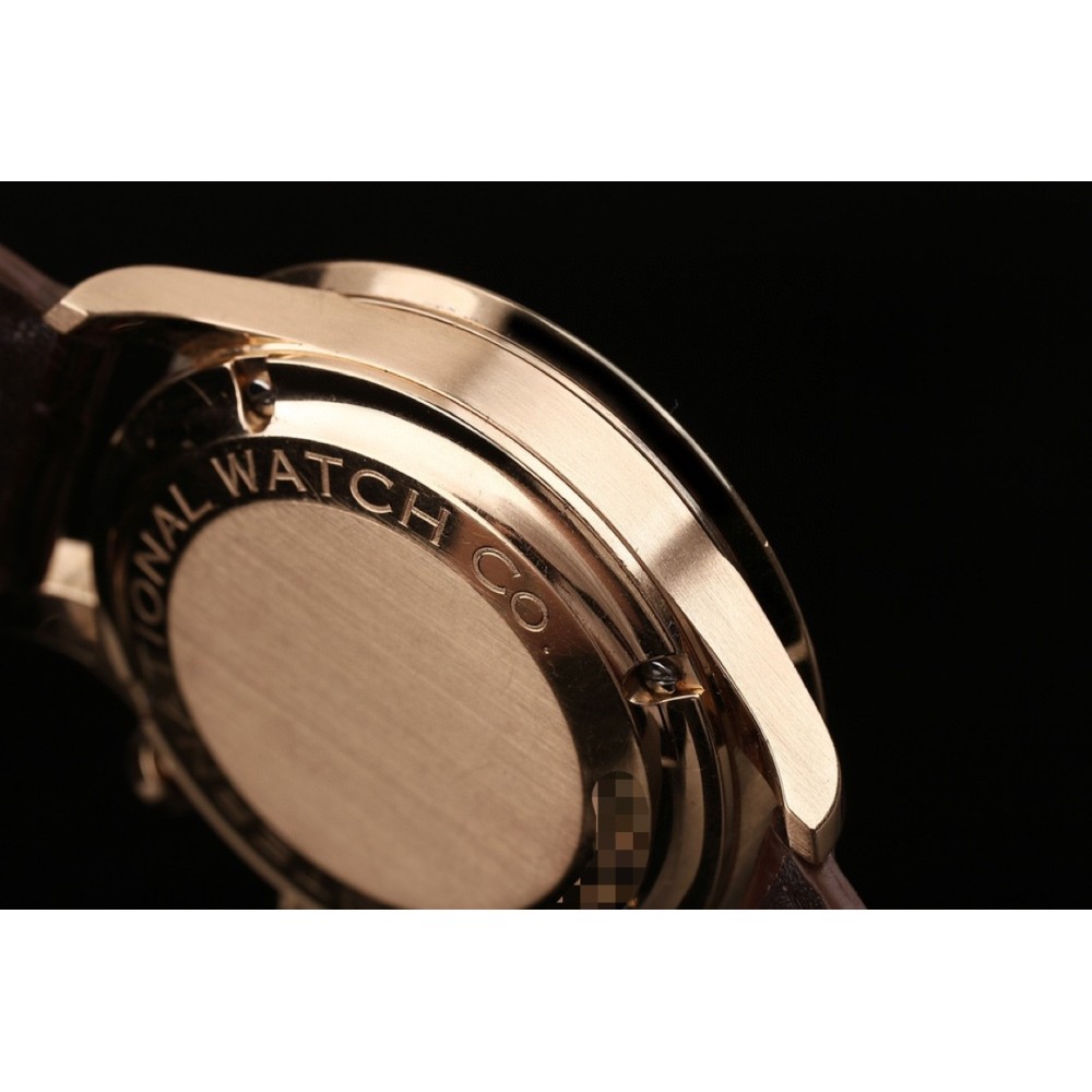 二手95新万国iw371402手表价格,值多少钱?