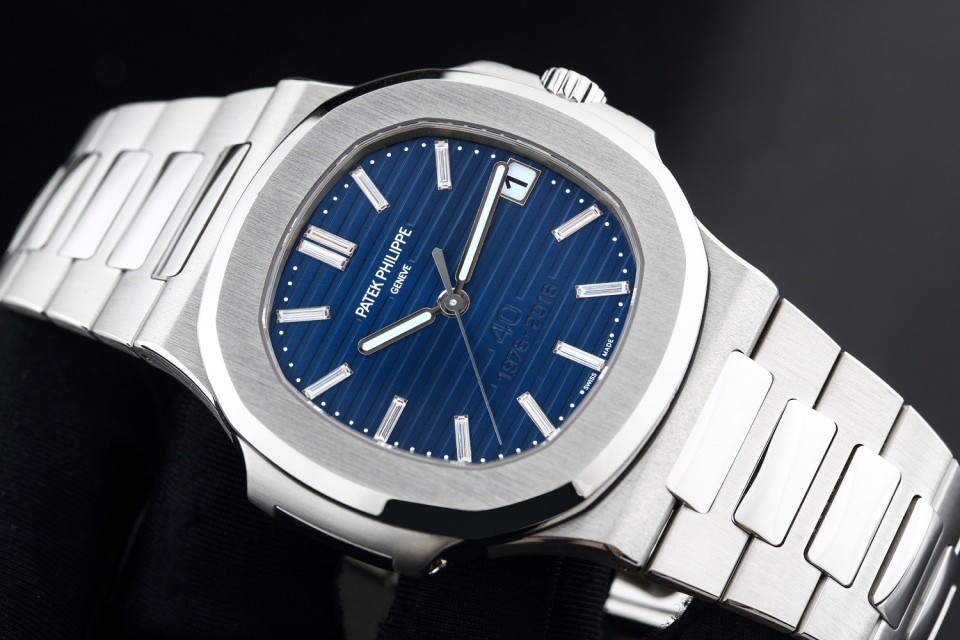 二手95新百达翡丽5711p手表价格,值多少钱?