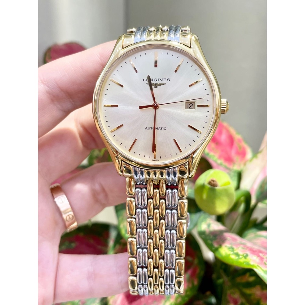 二手95新浪琴l4.960.2.32.7手表价格,值多少钱?