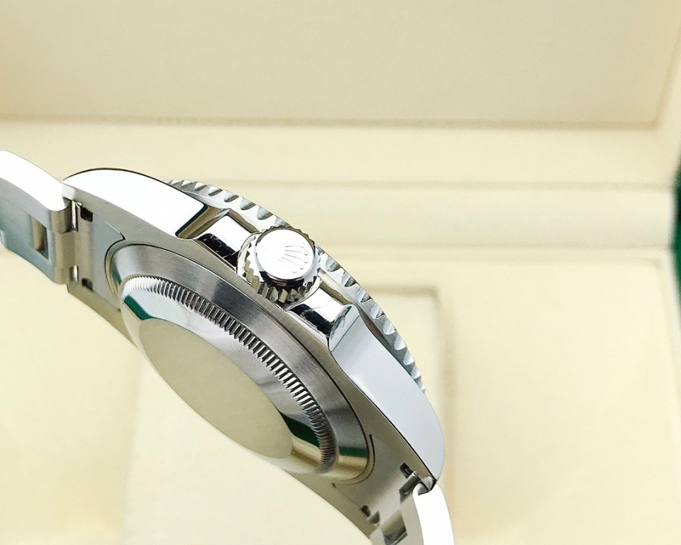 二手95新劳力士114060手表价格,值多少钱?