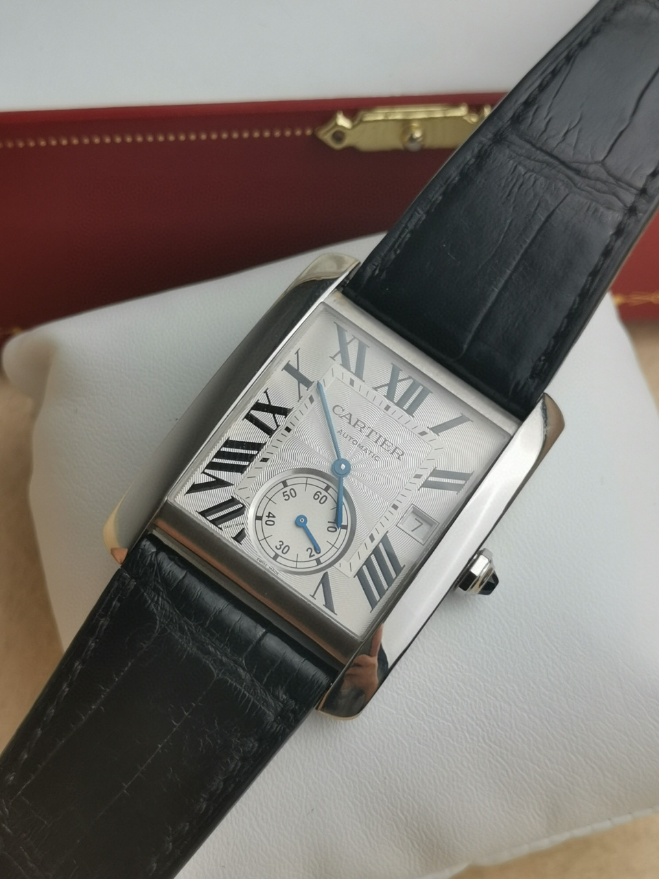 二手95新卡地亚w5330003手表价格,值多少钱?