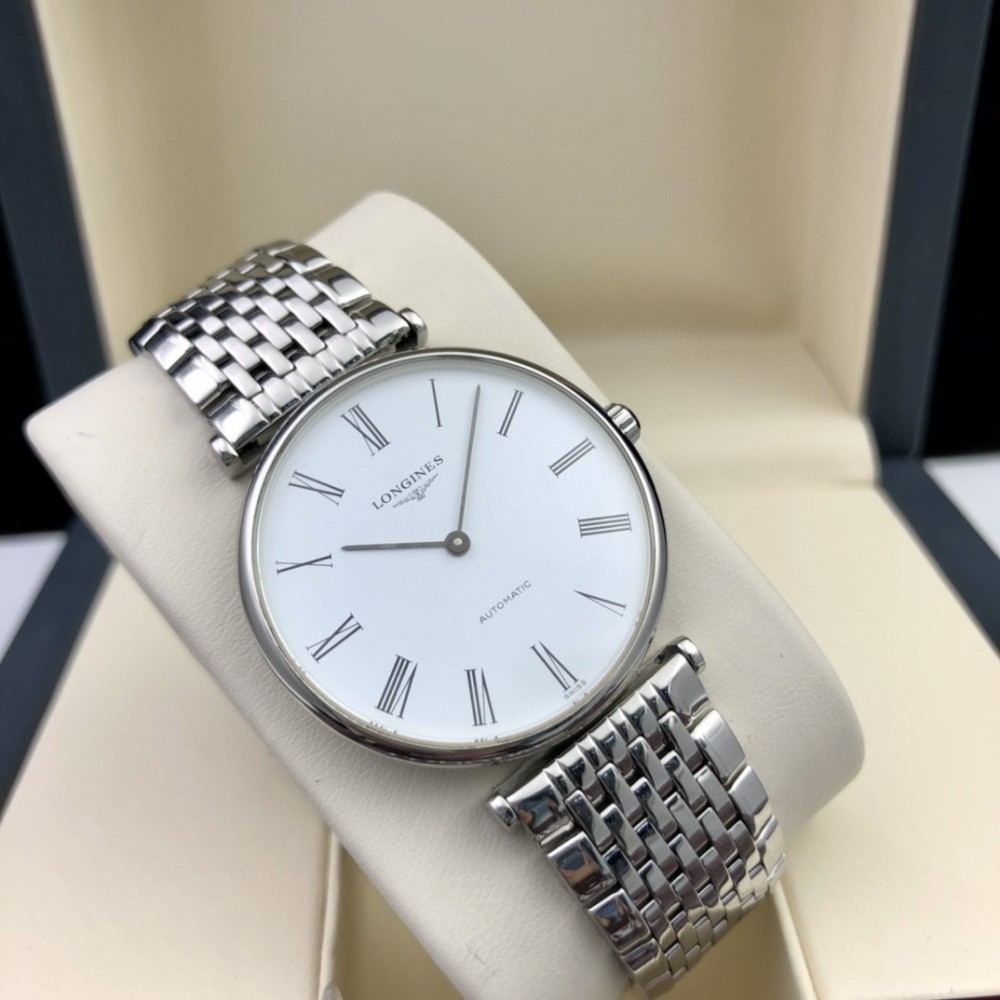 二手95新浪琴l4.708.4.11.6手表价格,值多少钱?