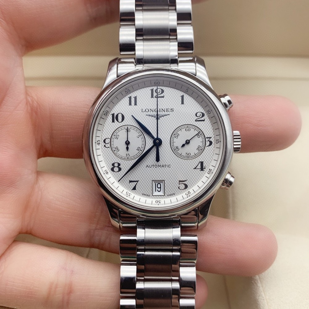 二手95新浪琴l2.669.4.78.6手表价格,值多少钱?