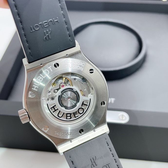 lr手表价格,值多少钱?