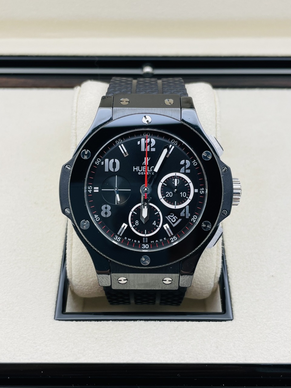 二手95新宇舶301.cx.130.rx手表价格,值多少钱?