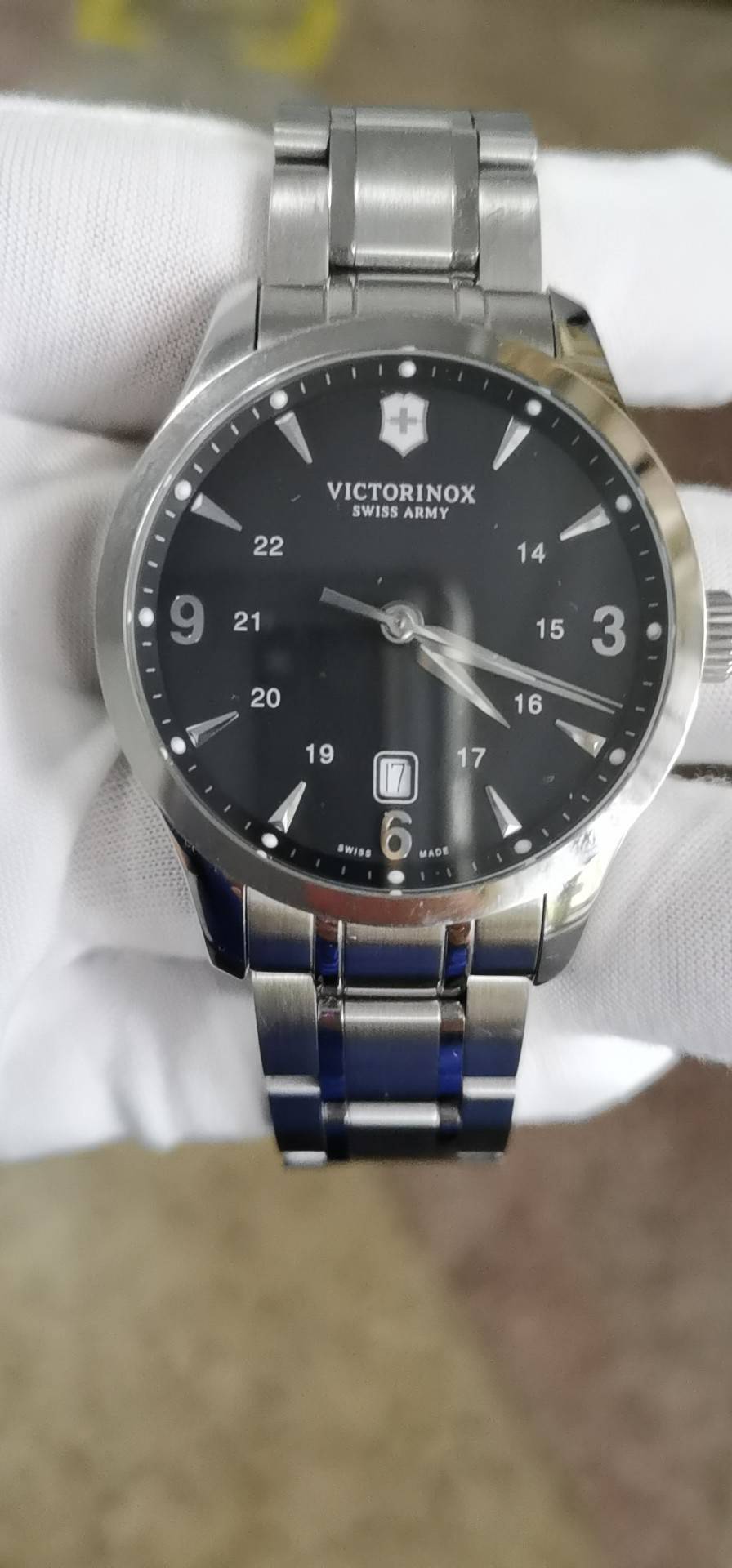 二手95新瑞士军表swiss militaryvictorinox手表价格,值多少钱?