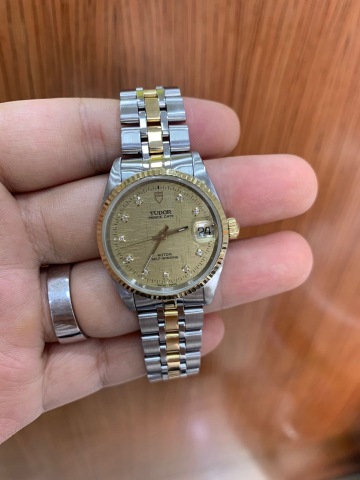 帝舵二手手表72033回收价格南宁95新帝舵二手能卖多少钱