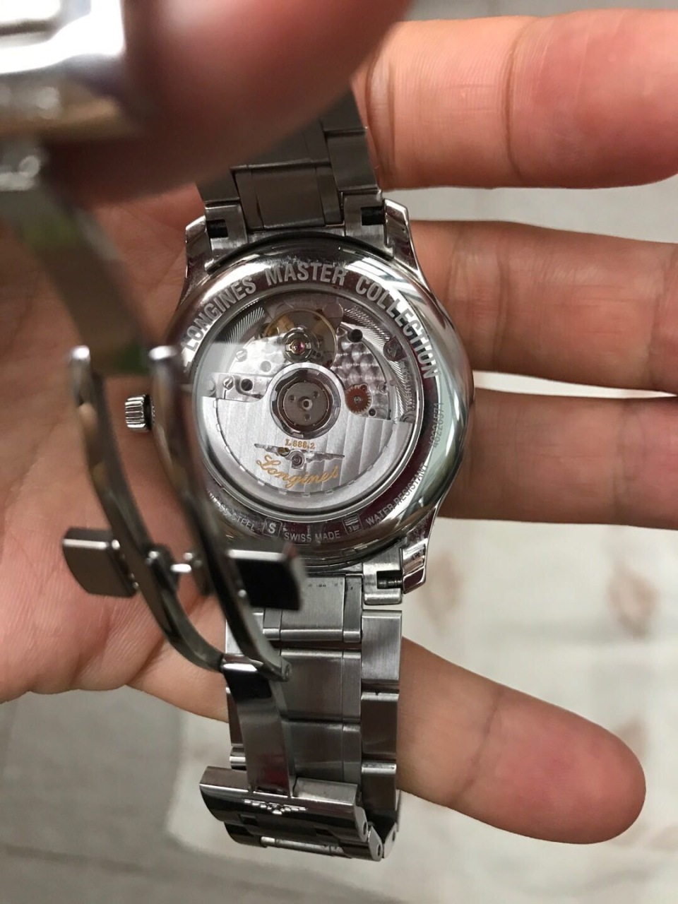 二手95新浪琴l2.628.4.78.5手表价格,值多少钱?