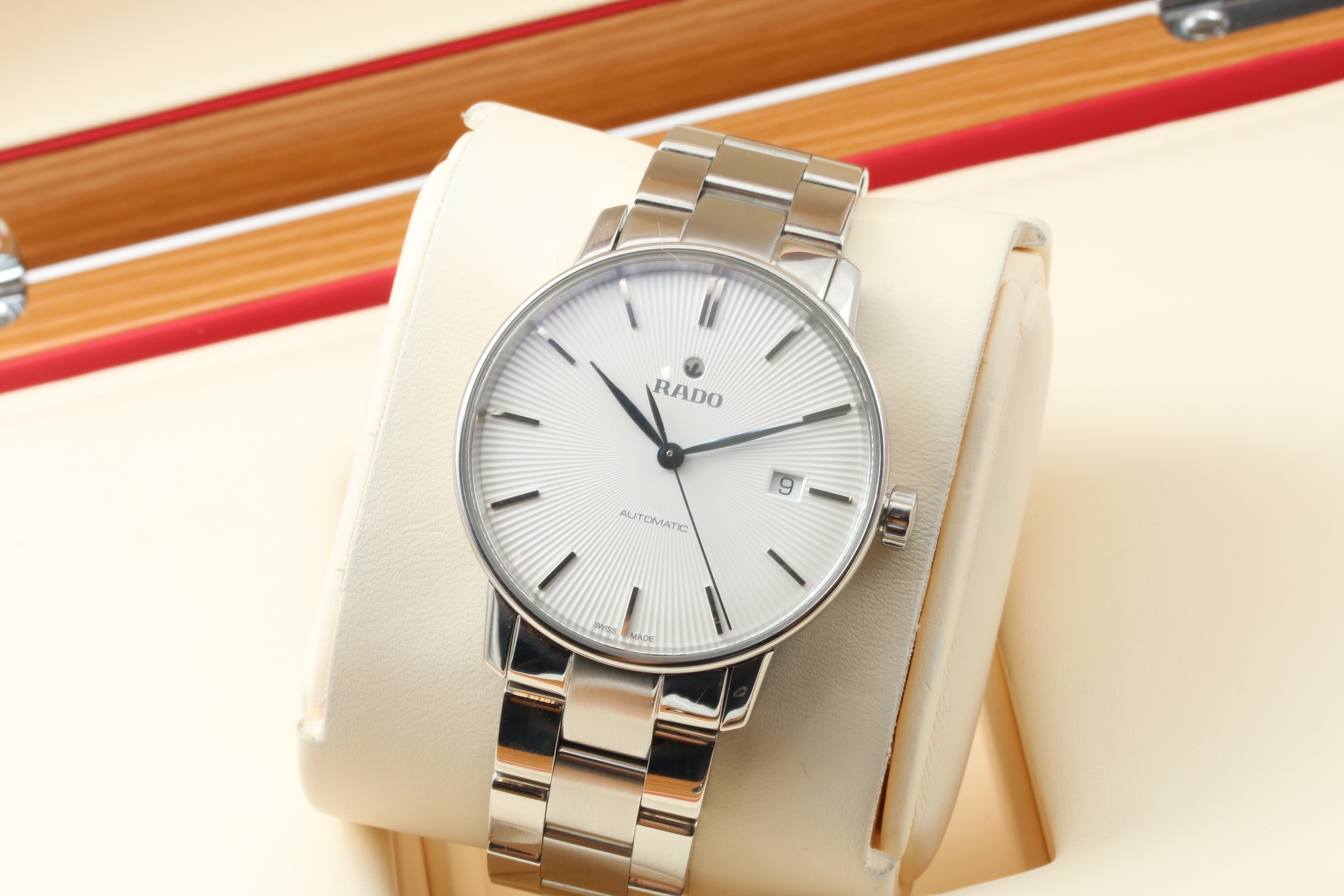 二手95新雷达r22860043手表价格,值多少钱?