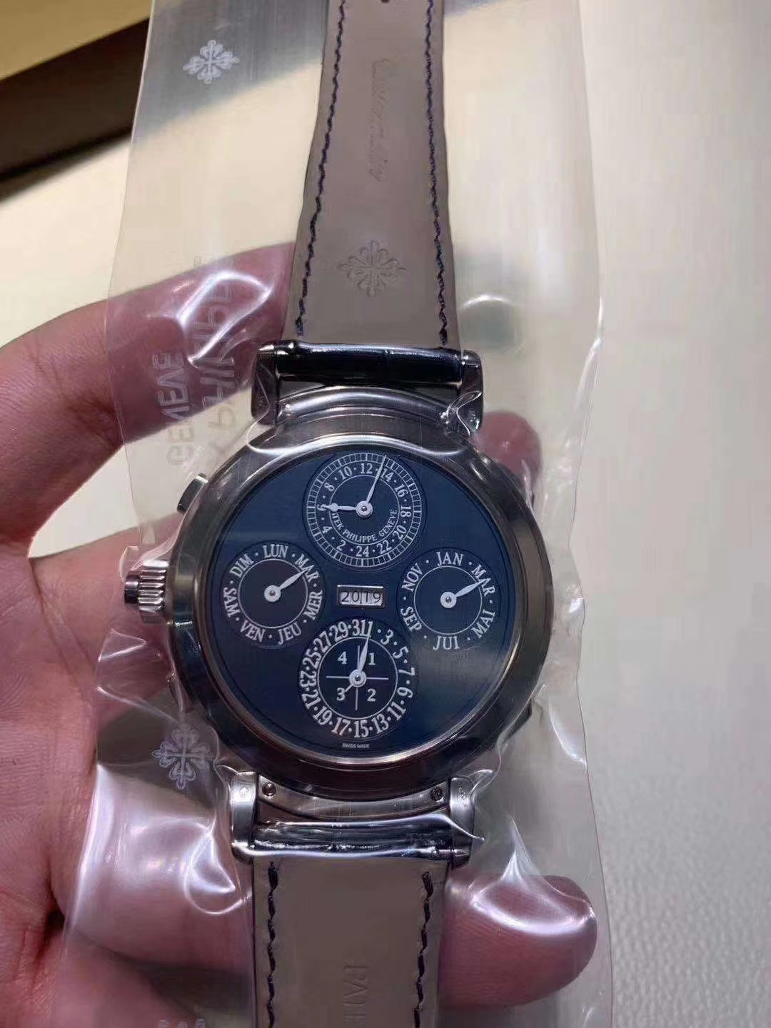 二手95新百达翡丽6300g-010手表价格,值多少钱?