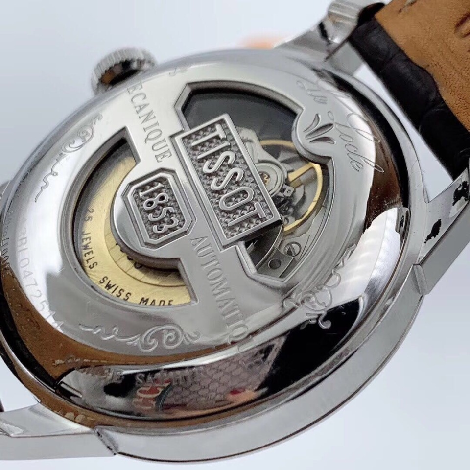 二手95新天梭t41142333手表价格,值多少钱?