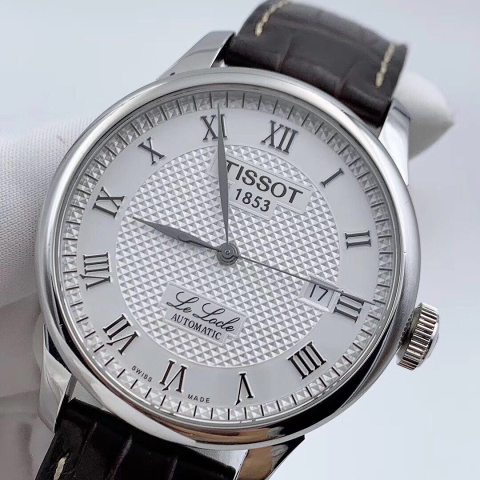 二手95新天梭t41142333手表价格,值多少钱?