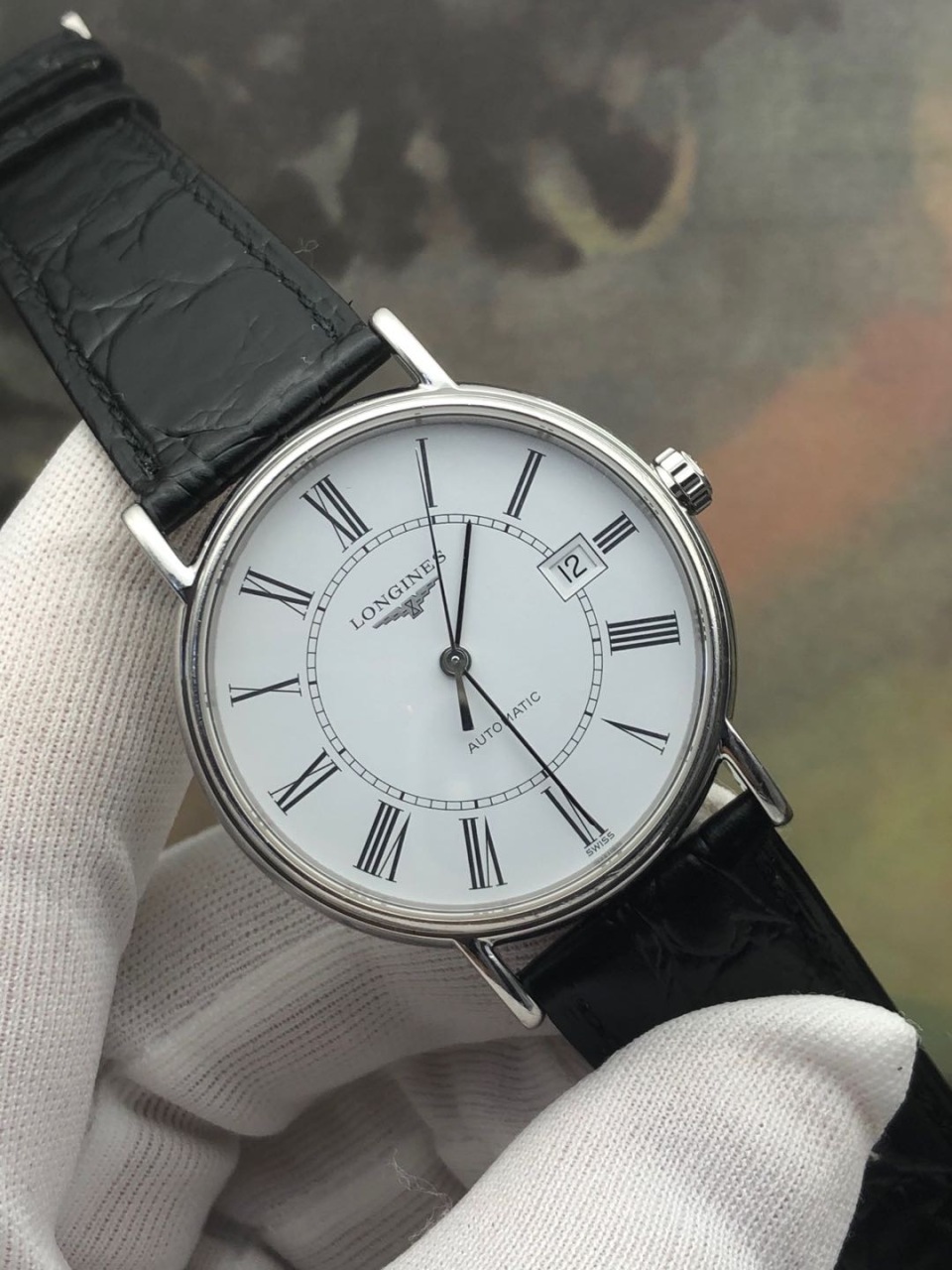 二手95新浪琴l4.921.1.11.7手表价格,值多少钱?