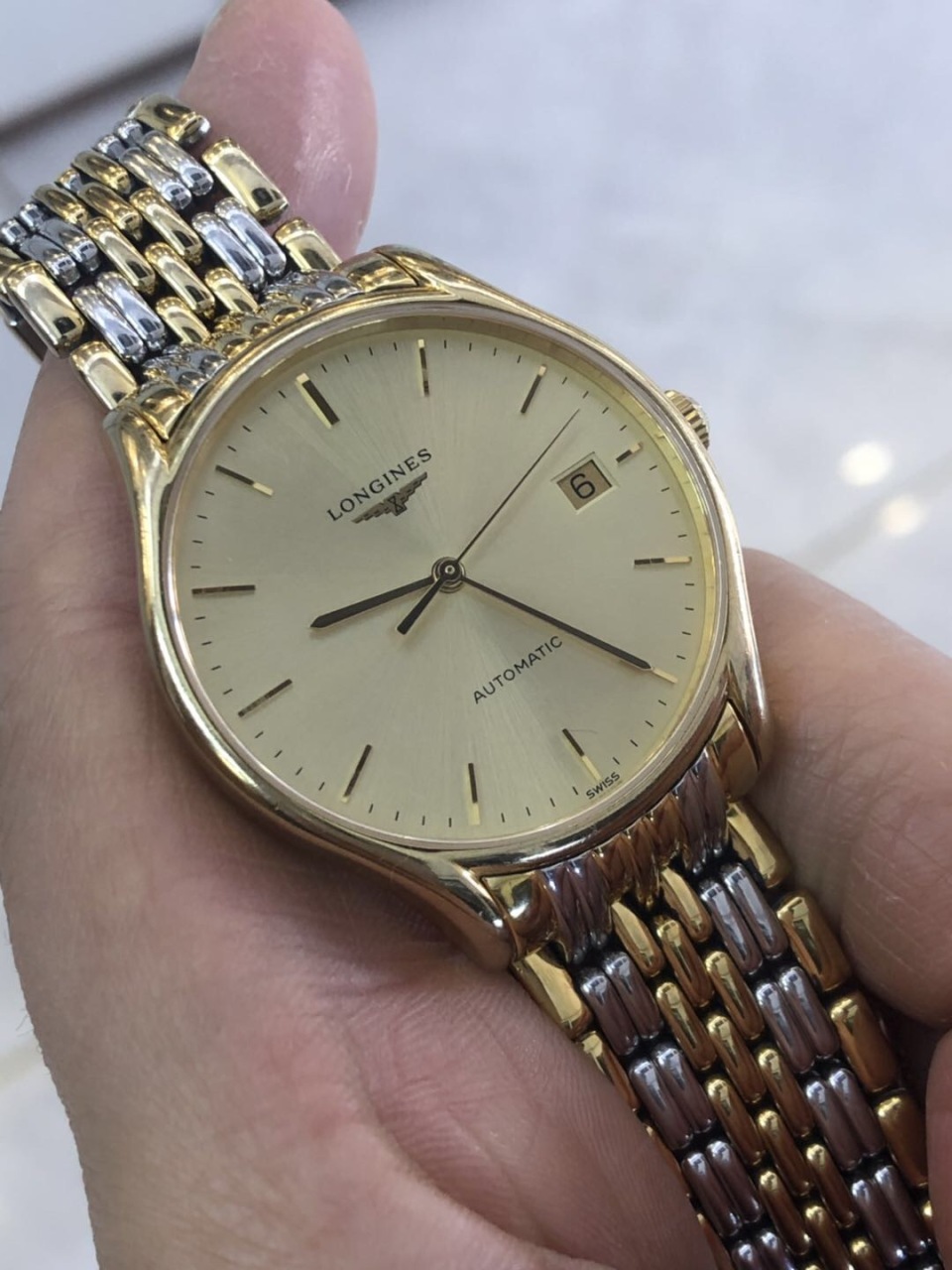 二手90新浪琴l48602手表价格,值多少钱?