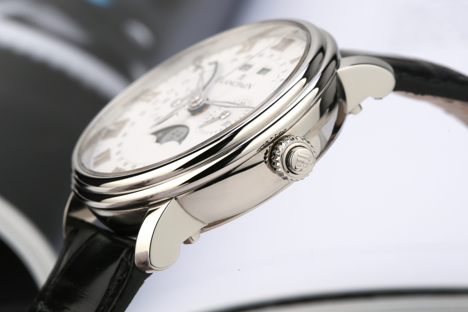 二手95新宝珀6685-1127-55b手表价格,值多少钱?